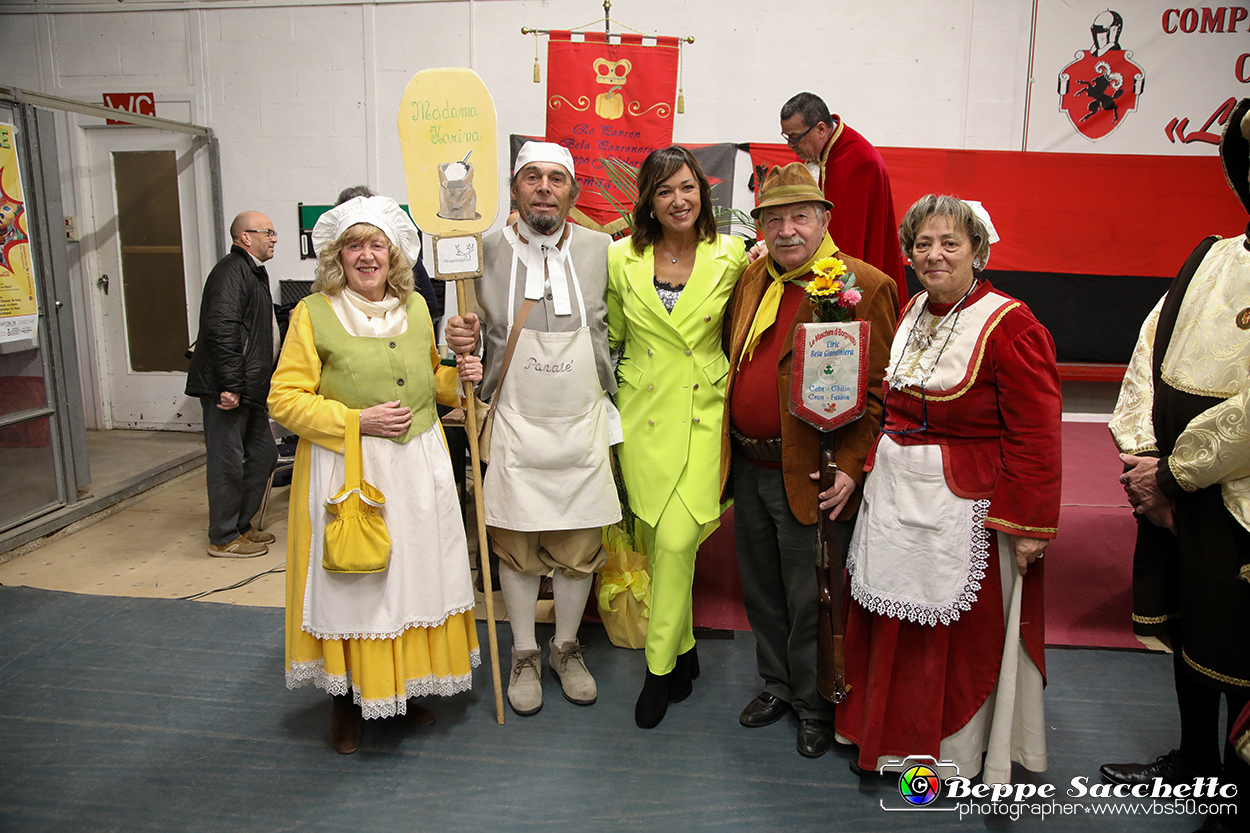 VBS_4580 - Investitura Re Peperone e Bela Povronera Carnevale di Carmagnola 2024.jpg